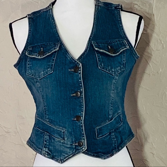 Live a Little PS cropped denim vest w/pockets - Picture 1 of 13